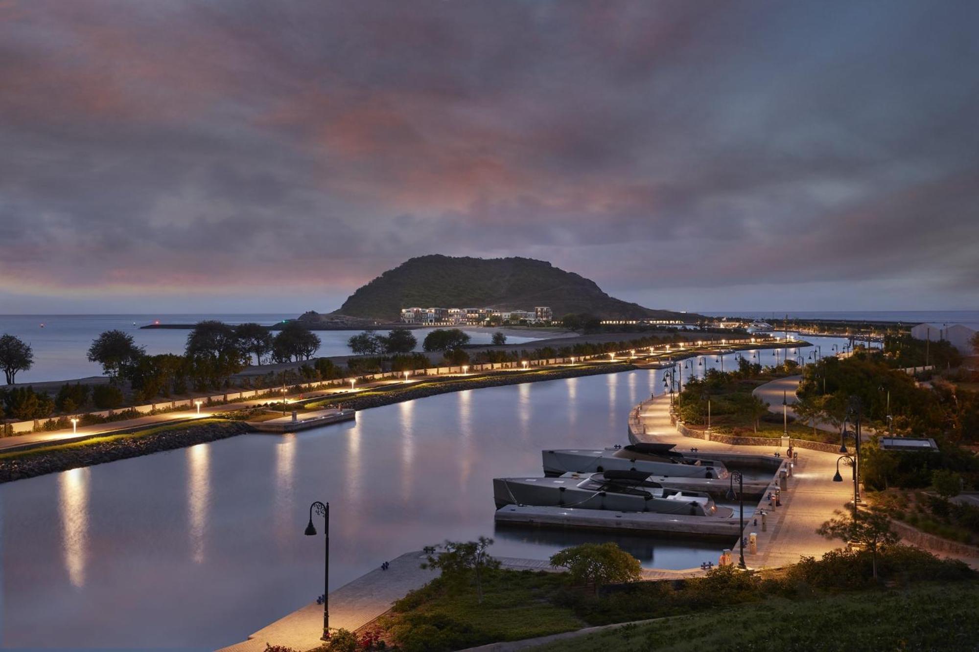 แมนดาริน โอเรียนตัล คันอาวัน Hotel Charlestown ภายนอก รูปภาพ